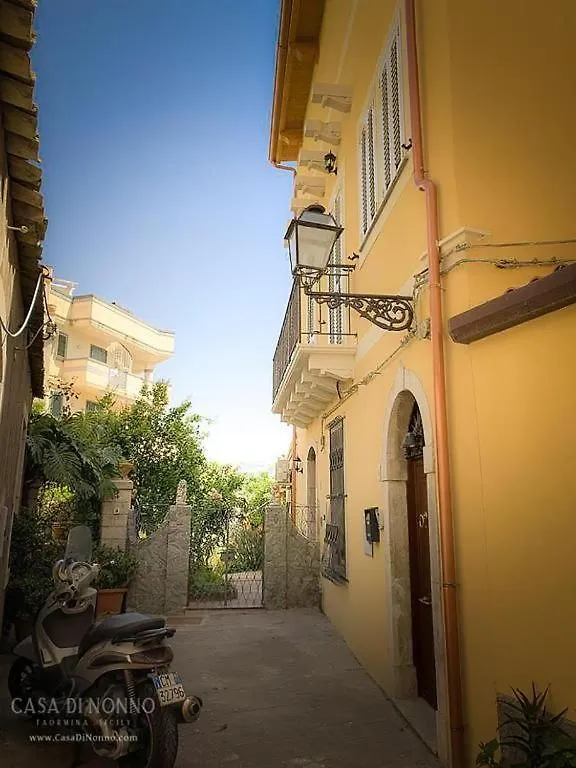 Apartament Das Haus Des Grossvaters In Taormina